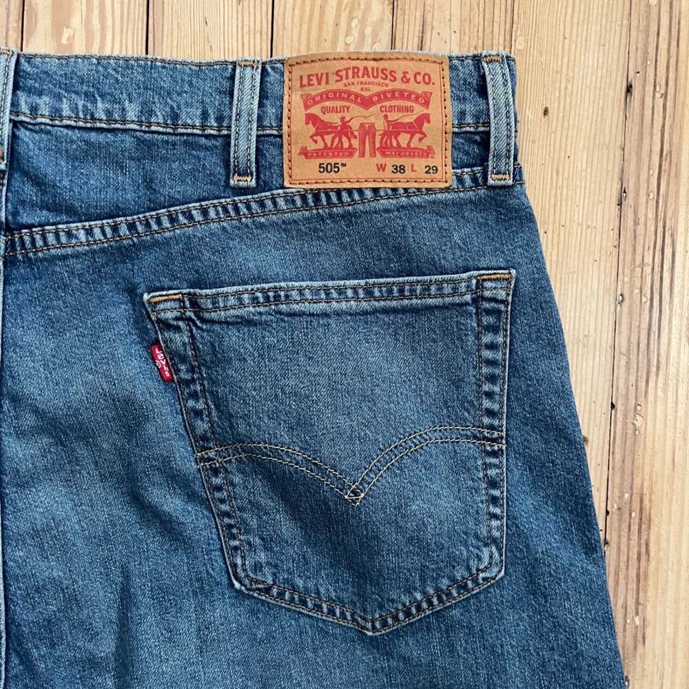 Levi Strauss 505 Mens Jeans W38‎ L29 Medium Wash Straight Fit Denim Pants Casual
